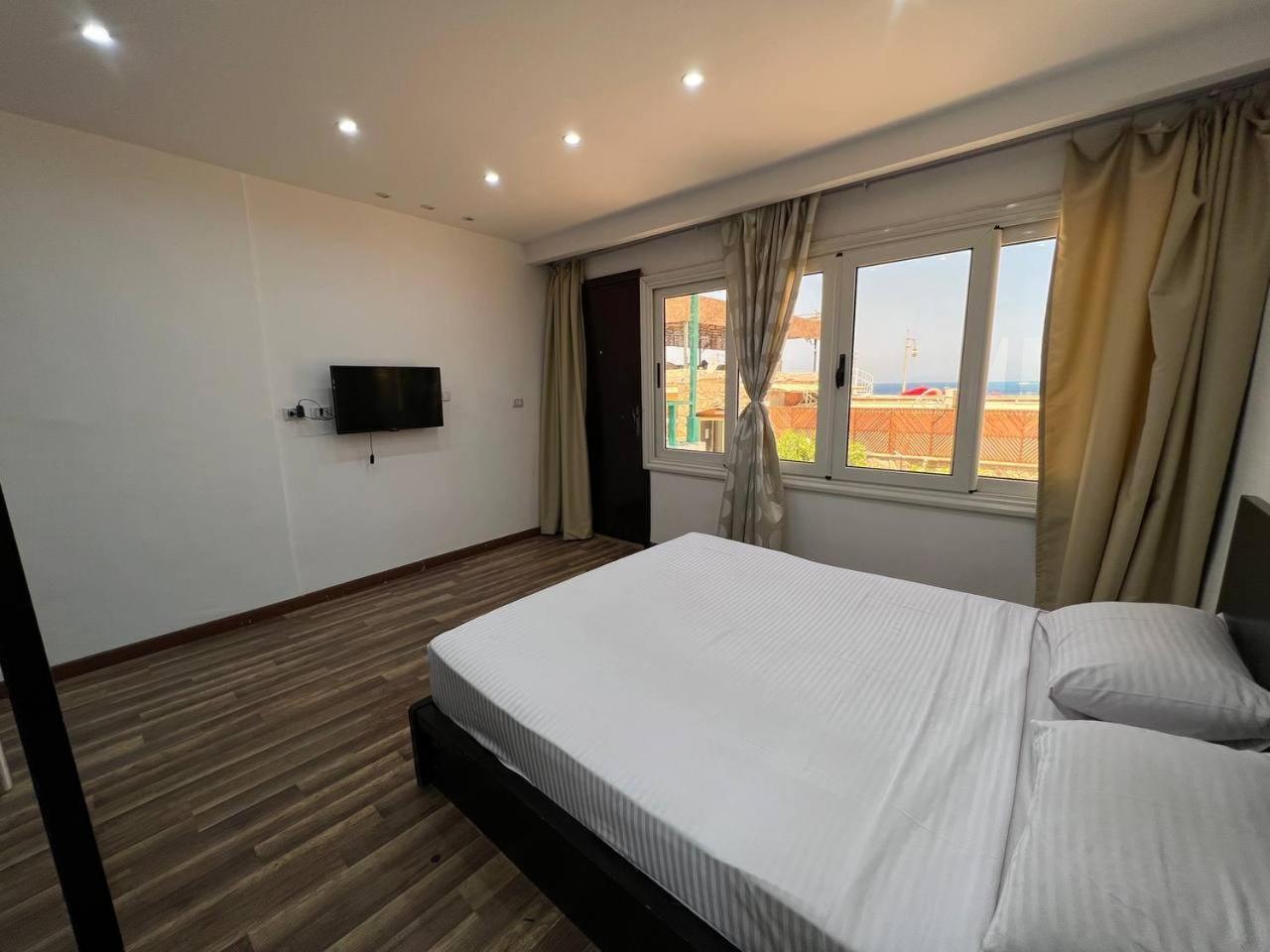 Lilly Rooms And Studio Hurghada Luaran gambar