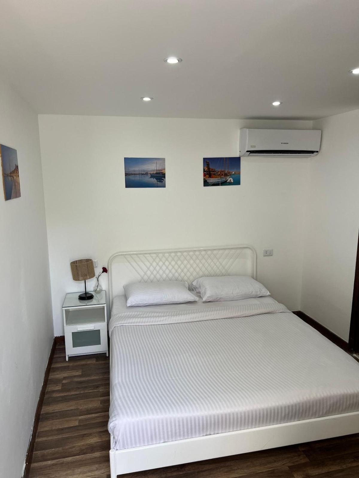 Lilly Rooms And Studio Hurghada Luaran gambar