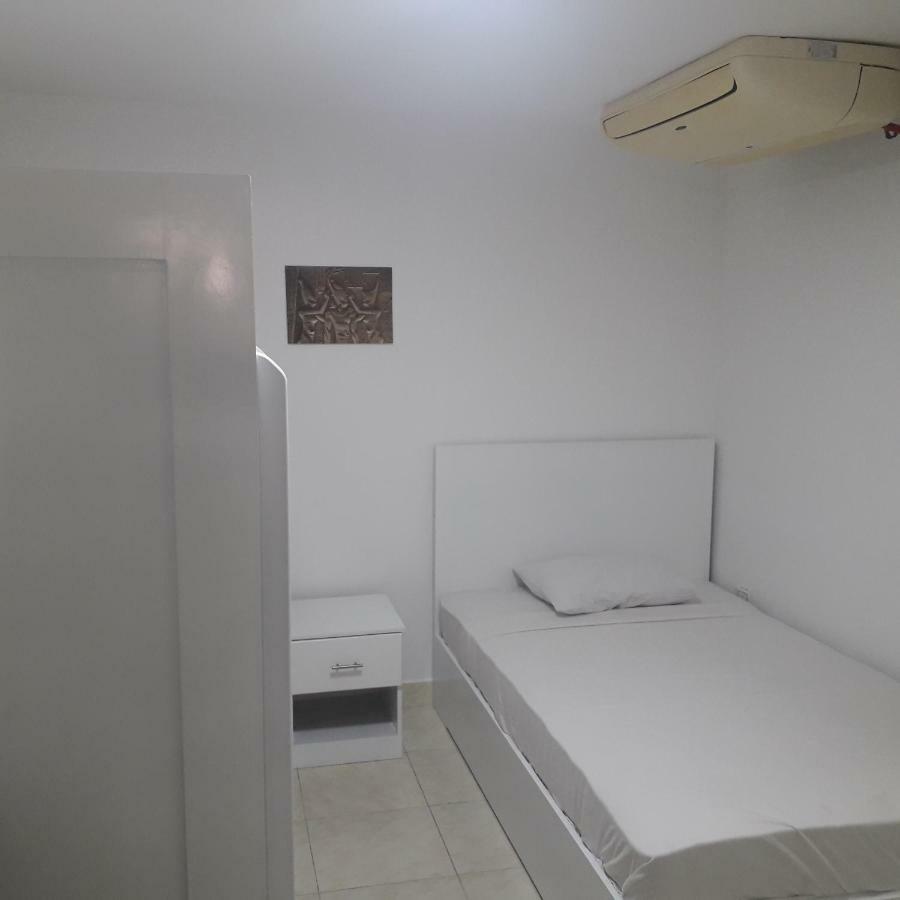 Lilly Rooms And Studio Hurghada Luaran gambar
